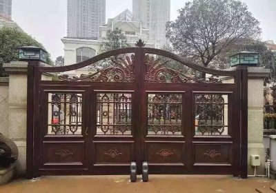 國(guó)際新城鋁藝門安裝案例